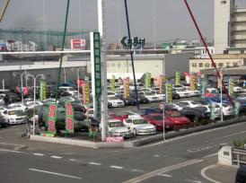 (株)くるま村〜筑後地区最大級の中古車展示場〜