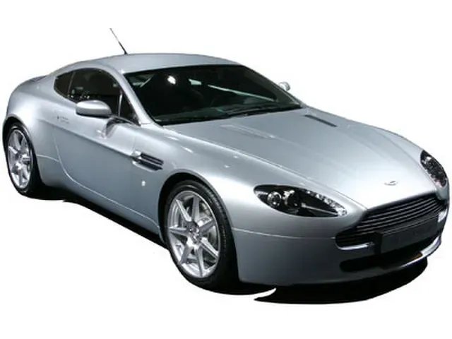 V8（アストンマーティン）の歴代モデル・グレード別カタログ | 中古車