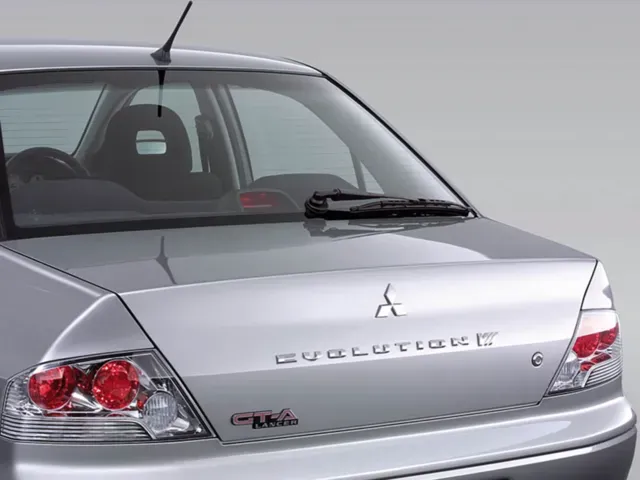 三菱 ランサーエボリューション 2001年2月モデル