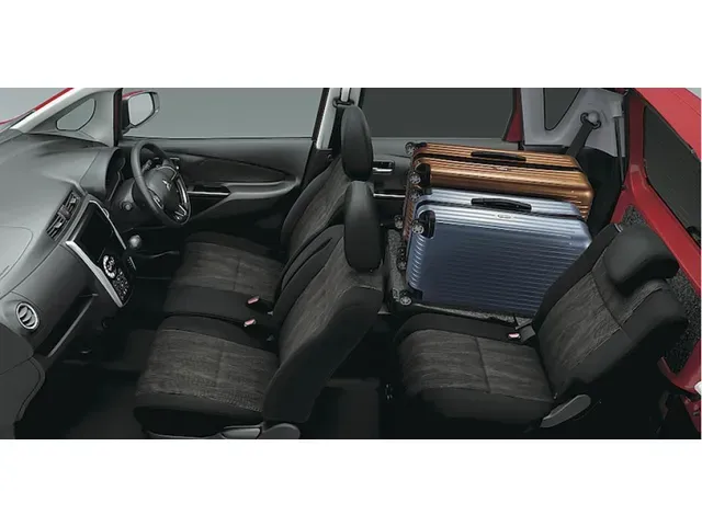 三菱 eKワゴン 2013年6月モデル