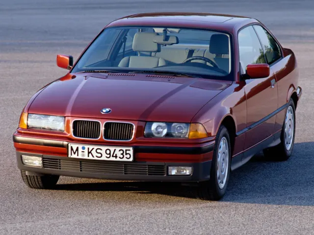 BMW 3シリーズクーペ 1996年6月モデル 318is