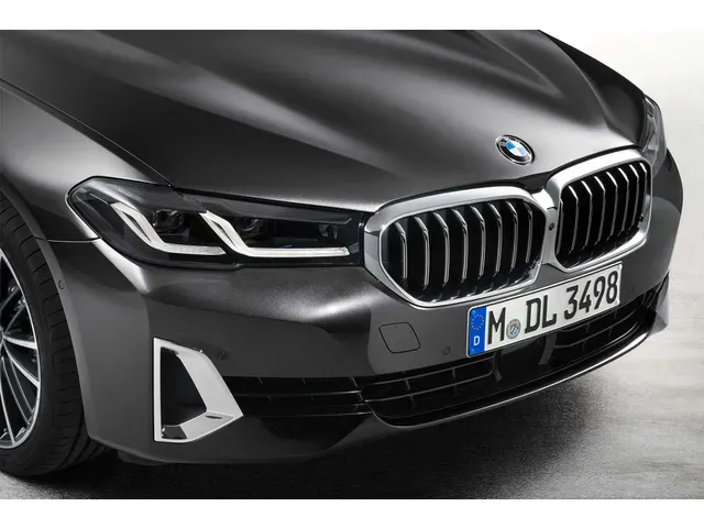 BMW 5シリーズツーリング 2017年6月モデル