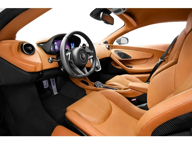 マクラーレン 570Sクーペ 2015年4月モデル