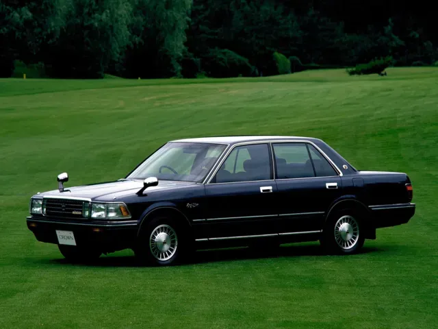 トヨタ クラウンセダン 1987年9月モデル