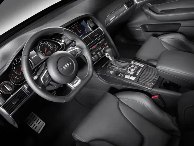 アウディ RS6