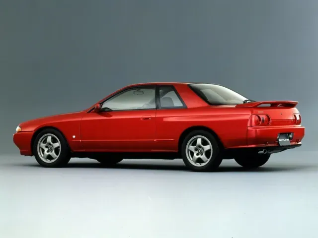 スカイラインクーペ（日産）1989年5月〜1993年7月販売終了モデルの新車