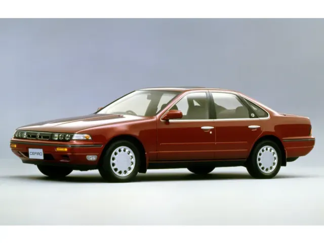 日産 セフィーロ 1988年9月モデル 2.0 SE-4 4WD
