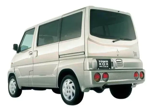 タウンボックスワイド（三菱）1999年6月〜2001年3月販売終了モデルの