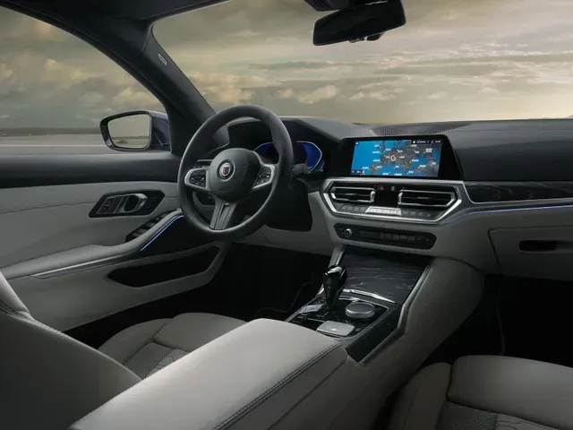 BMWアルピナ B3ツーリング 2019年10月モデル