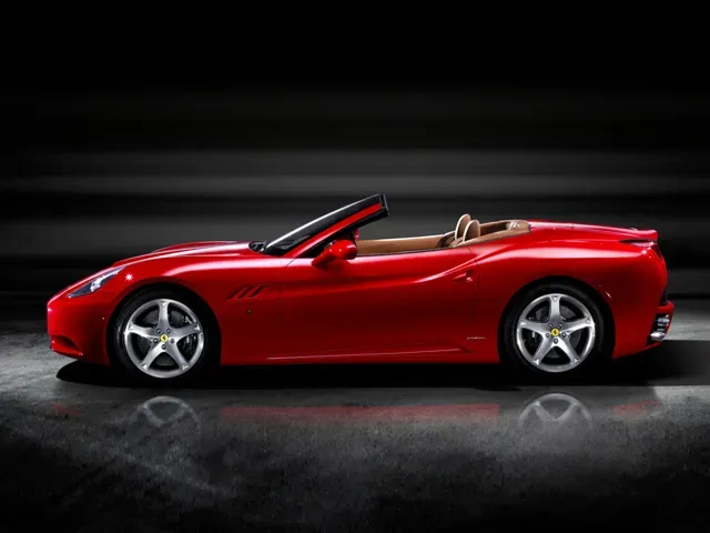 カリフォルニア（フェラーリ）の新車カタログ | 中古車情報