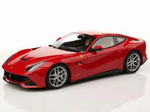 F12ベルリネッタ（フェラーリ）2012年7月〜2017年10月販売終了モデルの