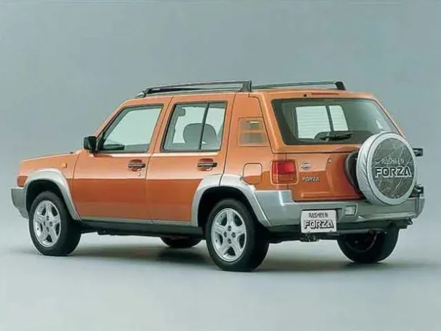 日産 ラシーン