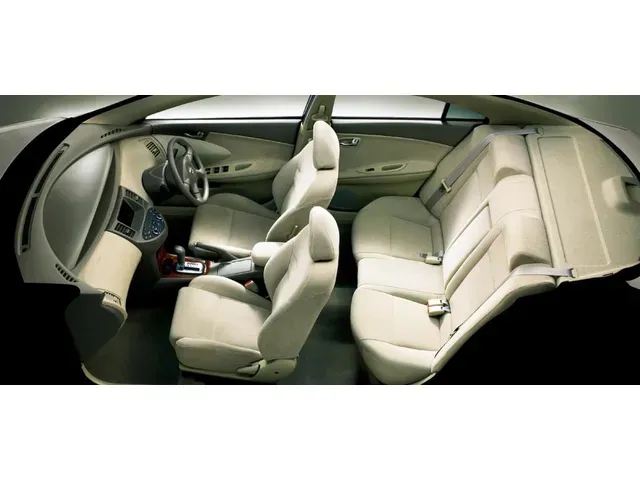 プリメーラ（日産）2001年1月〜2005年12月販売終了モデルの新車