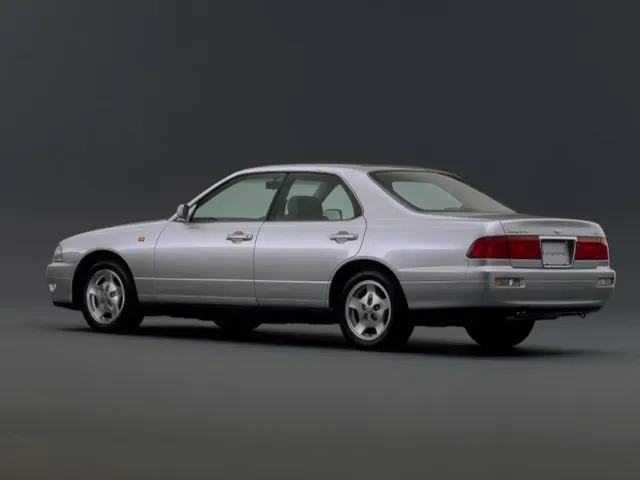 日産 レパード