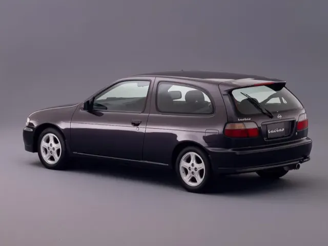 日産 ルキノ 1995年1月モデル