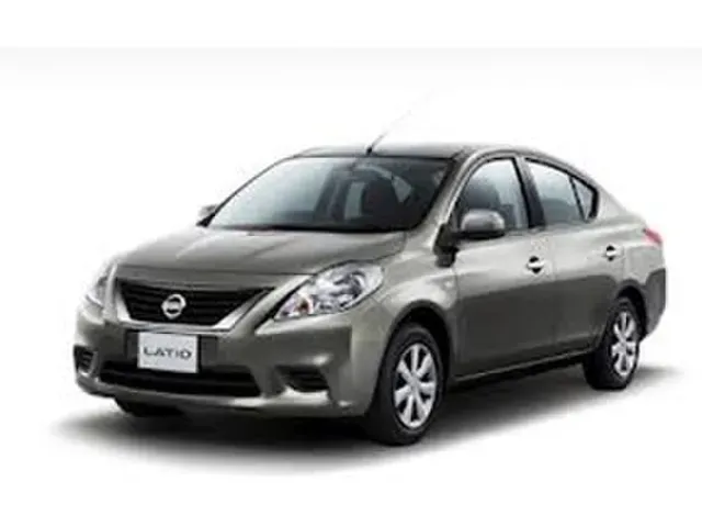 
              日産 ラティオ
              2014年10月モデル
            