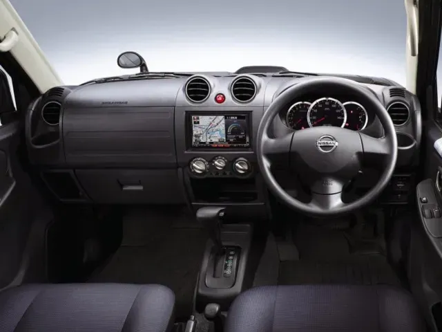 日産 キックス 2008年10月モデル