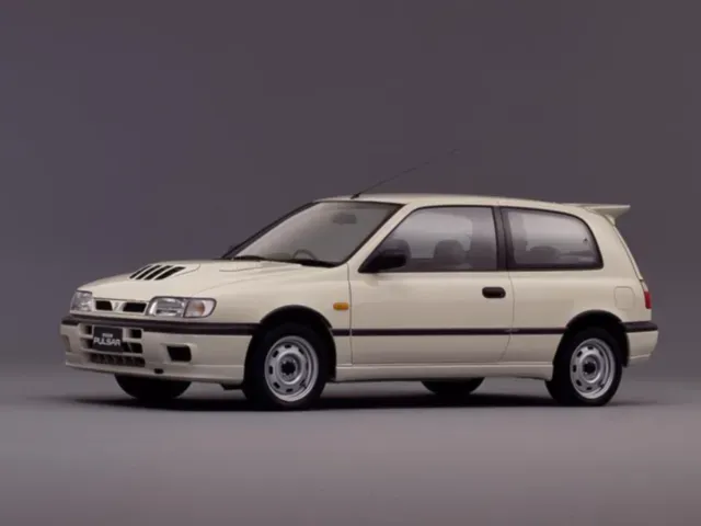 日産 パルサー