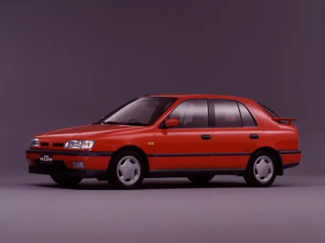 日産 パルサー