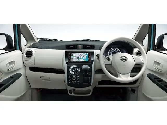日産 デイズ 2013年6月モデル