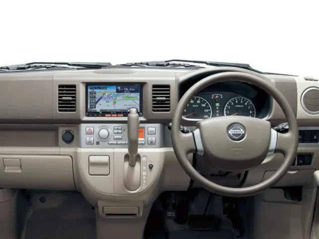 日産 NV100クリッパーリオ 2013年12月モデル
