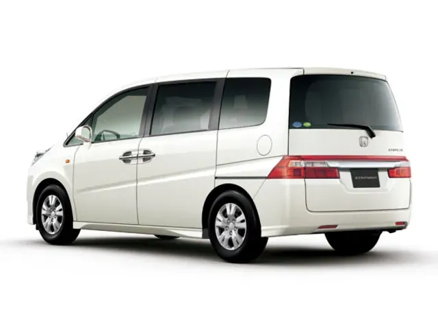 ホンダ ステップワゴン 2005年5月モデル