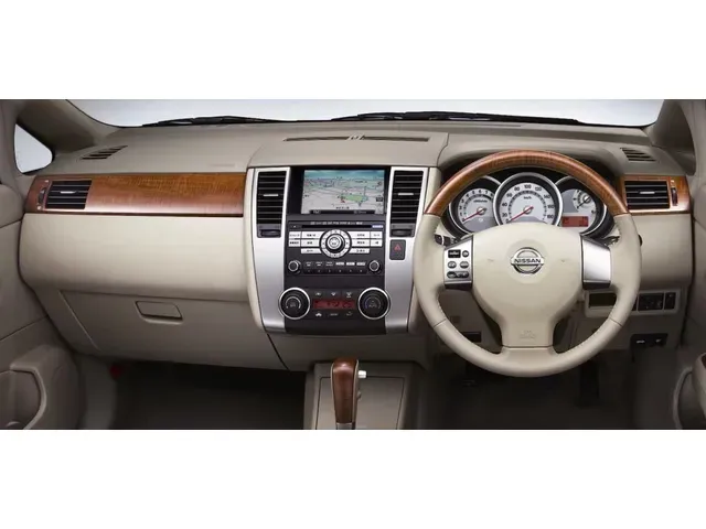 ティーダラティオ(日産)の新車カタログ | 中古車情報・中古車 ティーダラティオ(日産)の新車カタログ | 中古車情報・中古車