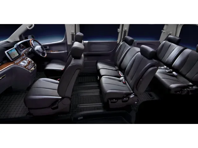 エルグランド（日産）2002年5月〜2010年7月販売終了モデルの新車