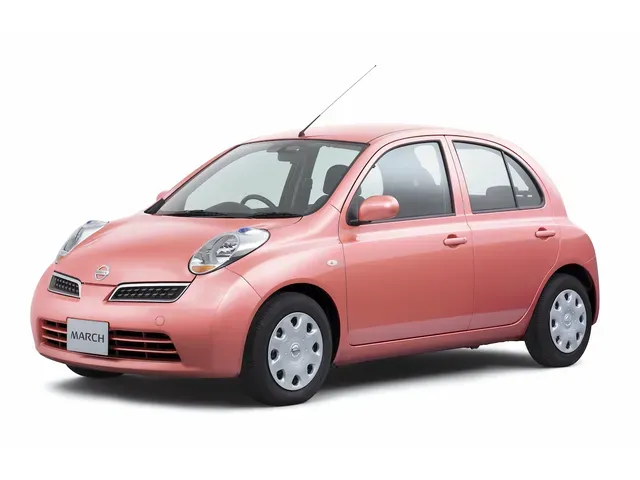 マーチ（日産）2002年3月〜2010年7月販売終了モデルの新車