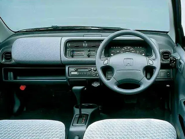 トゥデイ（ホンダ）の歴代モデル・グレード別カタログ | 中古車情報