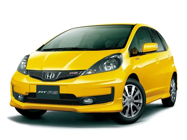 フィット（ホンダ）2007年10月〜2013年8月販売終了モデルの新車