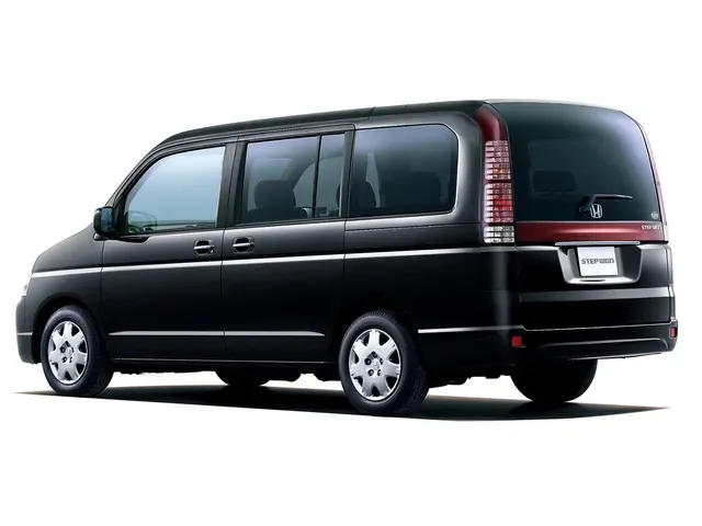 ステップ2　ワゴン ホンダ ステップワゴン 2.0 e:HEV スパーダ 2025年 10キロ (千葉