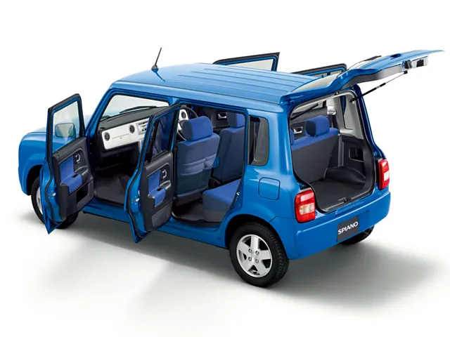 スピアーノ（マツダ）の歴代モデル・グレード別カタログ | 中古車情報