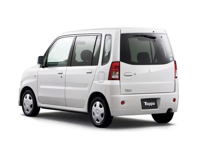 トッポ（三菱）2008年9月〜2013年7月販売終了モデルの新車カタログ