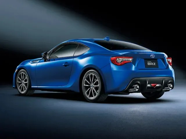 BRZ（スバル）2012年3月〜2021年6月販売終了モデルの新車カタログ 中古車情報・中古車検索なら【車選びドットコム】