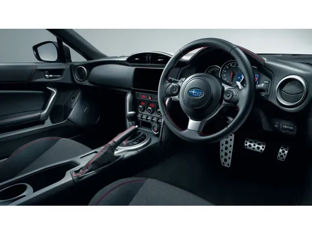 スバル BRZ 2012年3月モデル