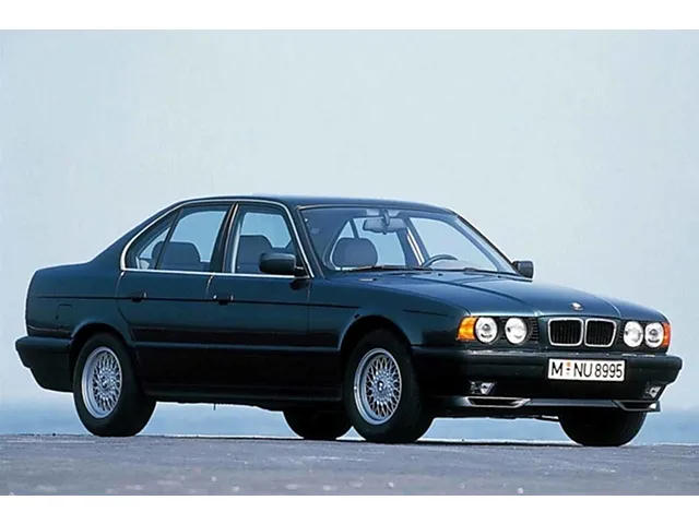 BMW M5 1993年3月モデル