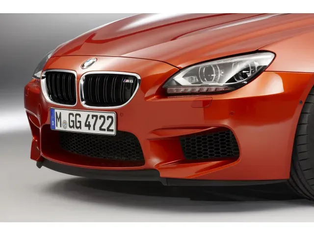 BMW M6 2012年4月モデル