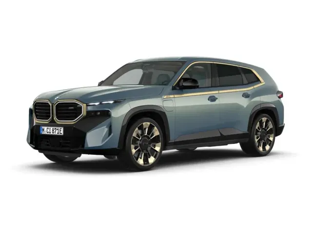 BMW XM 2023年10月モデル レーベル レッド 4WD