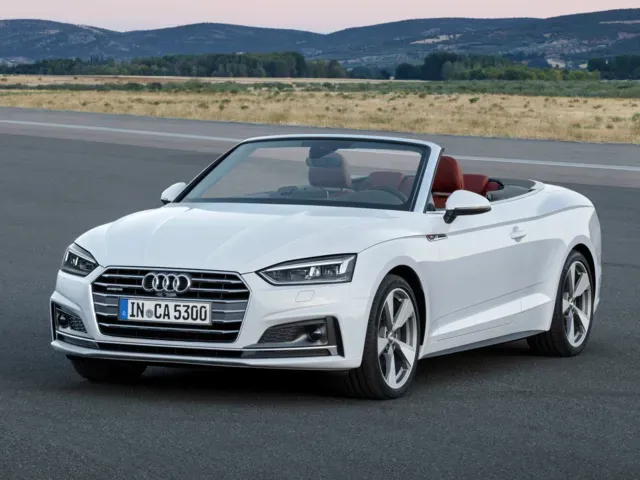 1/43 アウディa5 カブリオレ　ディーラー限定モデル 楽天市場】【 AUDI 純正 即日出荷 】モデルカー A5 カブリオレ