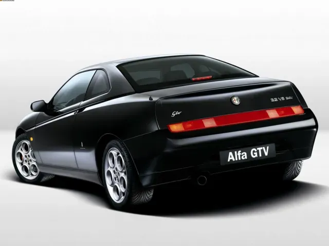 アルファロメオ アルファGTV