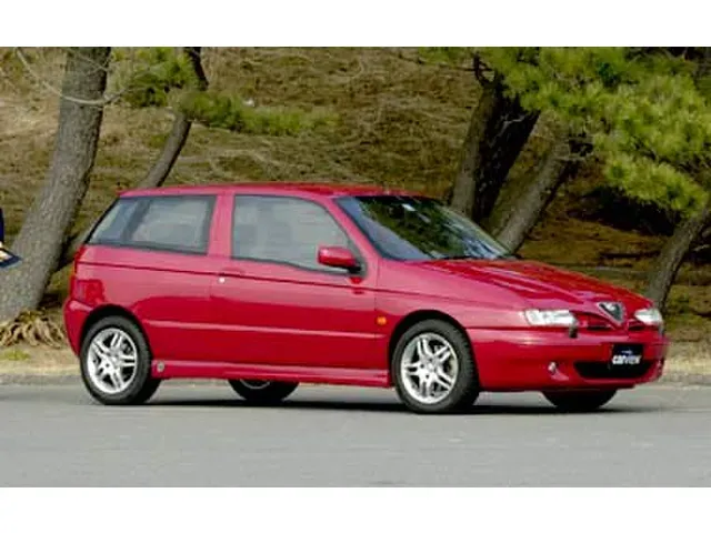 65 アルファロメオ 145 COUPE ALEZAN 1995 Top Gear 1995 - Alfa Romeo 145 1.6 Boxer - YouTube