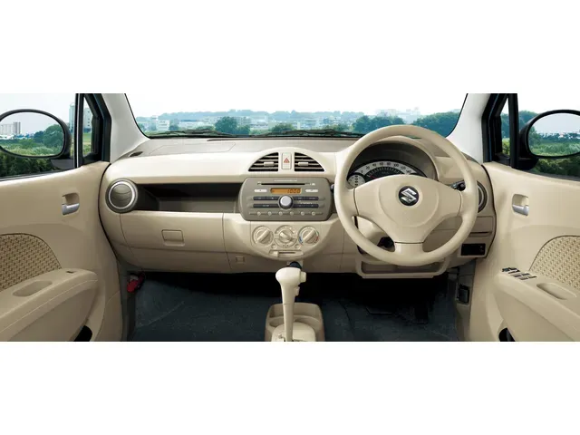 アルト（スズキ）2009年12月〜2014年11月販売終了モデルの新車カタログ 