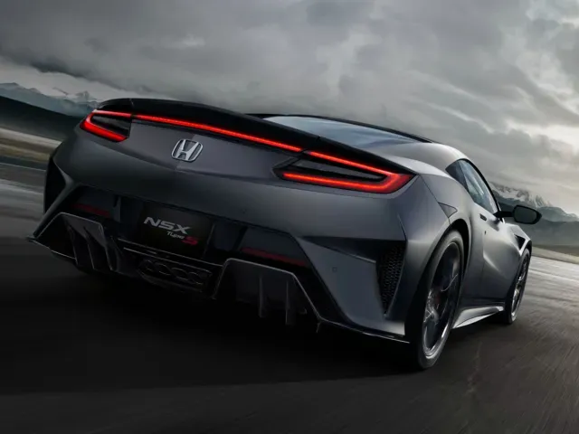 NSX（ホンダ）の新車カタログ | 中古車情報・中古車検索なら【車