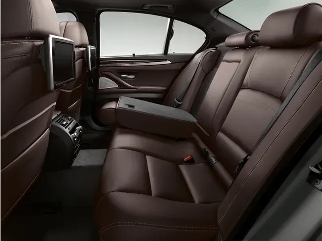 BMW 5シリーズセダン 2010年3月モデル