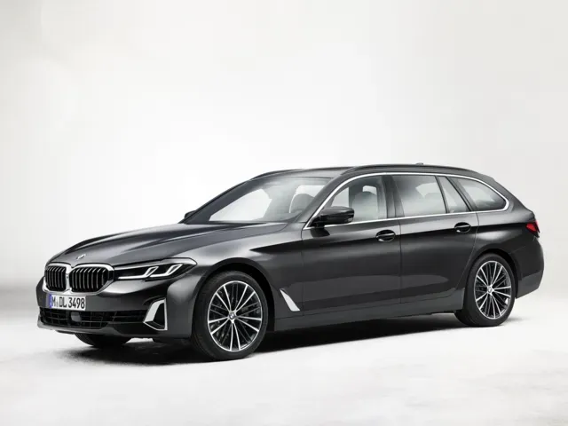 BMW 5シリーズツーリング 2017年6月モデル