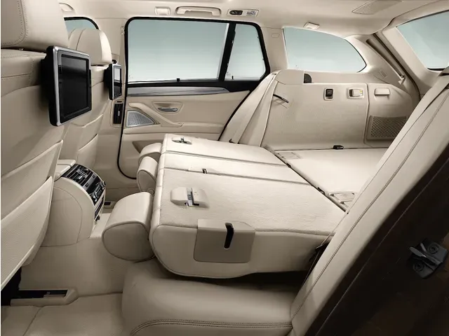 BMW 5シリーズツーリング 2010年9月モデル