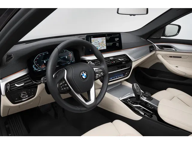 BMW 5シリーズツーリング 2017年6月モデル