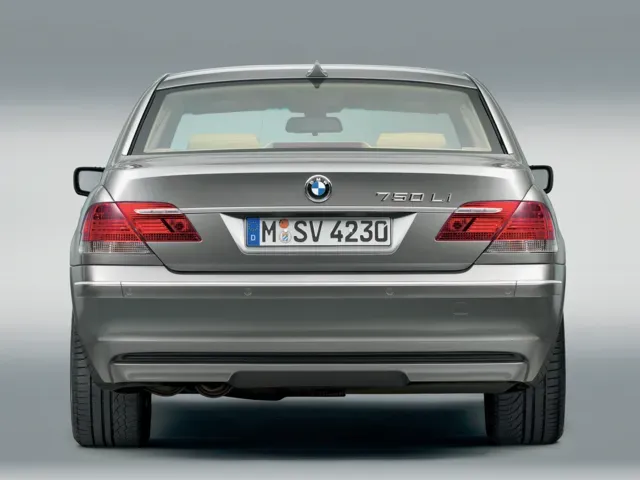 BMW 7シリーズ 2001年10月モデル
