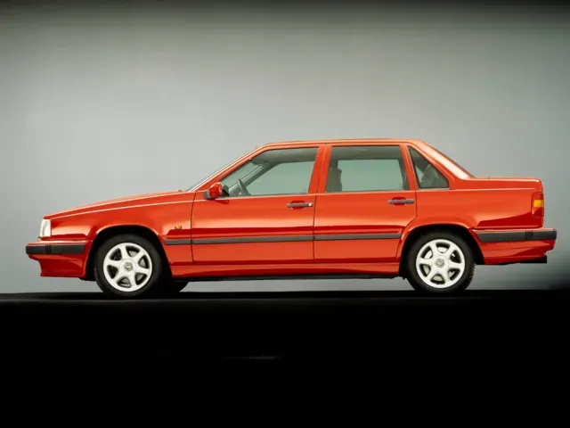 850（ボルボ）1992年6月〜1997年1月販売終了モデルの新車カタログ